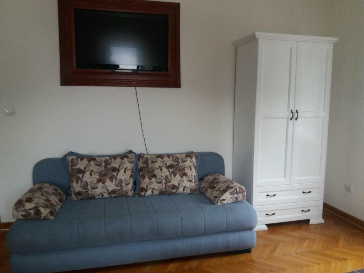 Kamena Palata Apartments كوتور المظهر الخارجي الصورة